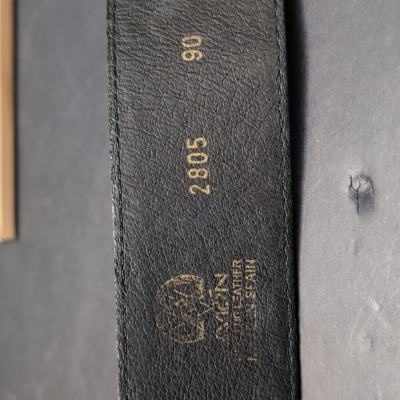 Avion Women's Black Leather Belt with A Large Ornate Studded Buckle. - Picture 6 of 9